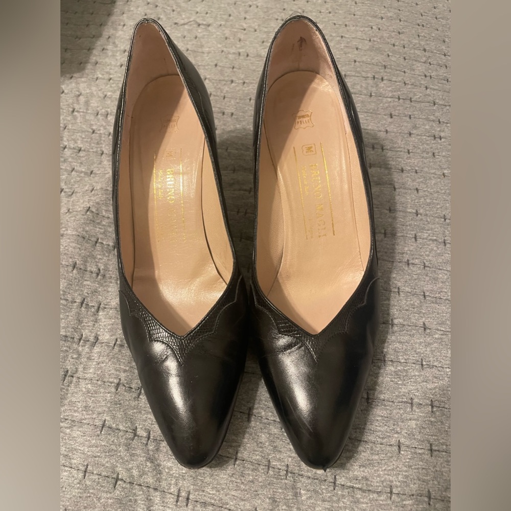 Bruno Malgi Black Pumps